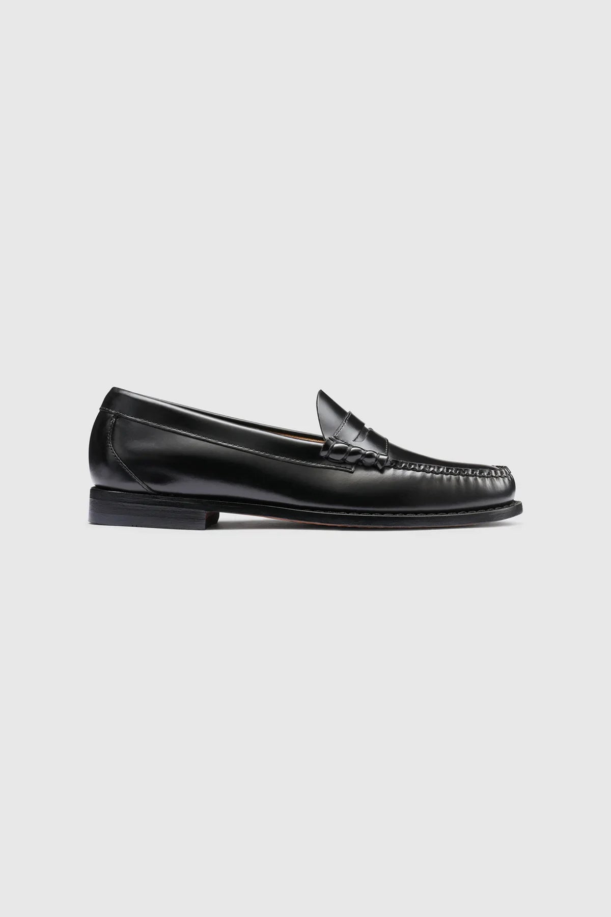 Larson Weejuns Loafer Shoes G.H. Bass