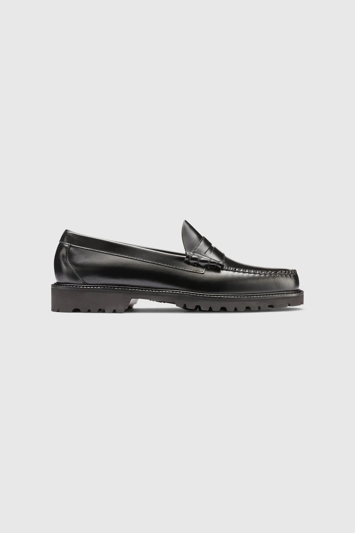 Larson Lug Weejuns Loafer Shoes G.H. Bass