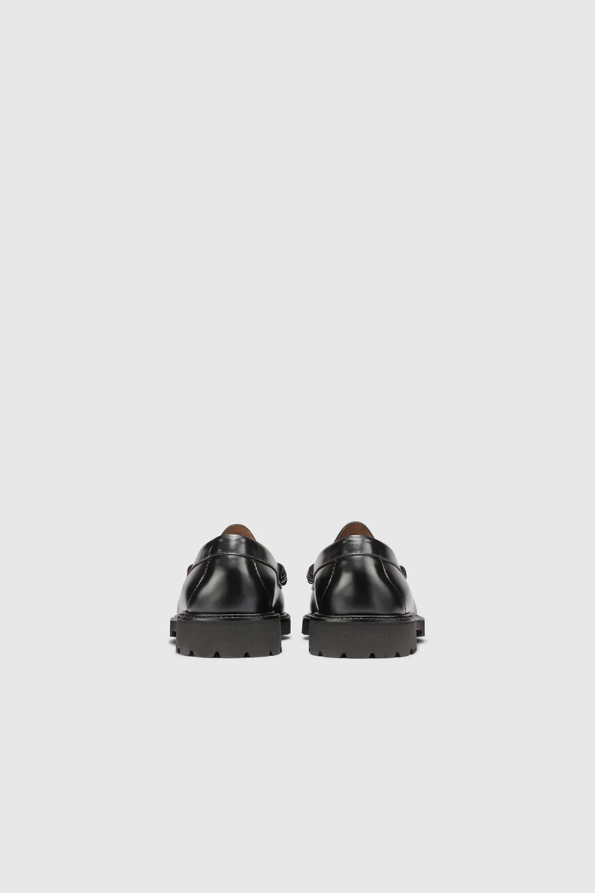 Larson Lug Weejuns Loafer Shoes G.H. Bass