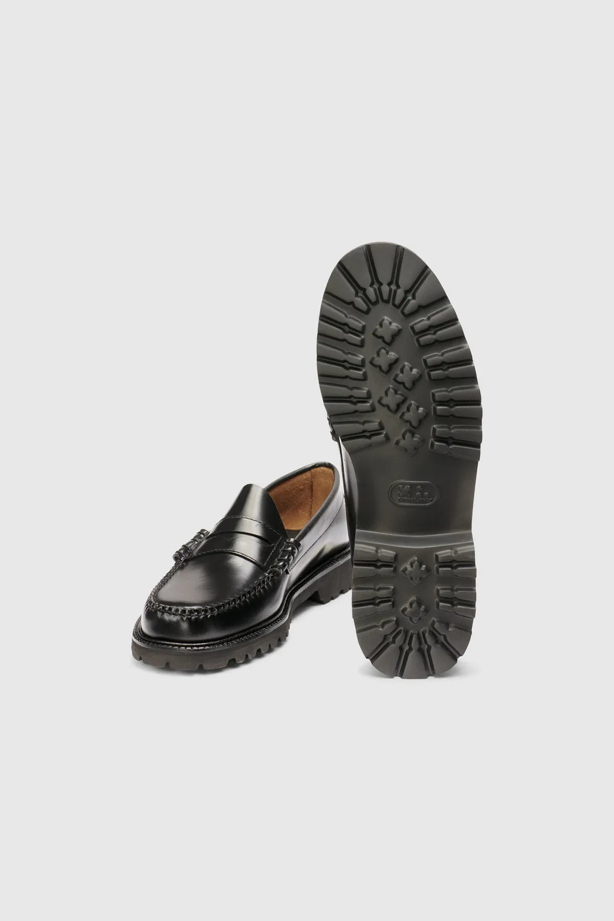 Larson Lug Weejuns Loafer Shoes G.H. Bass