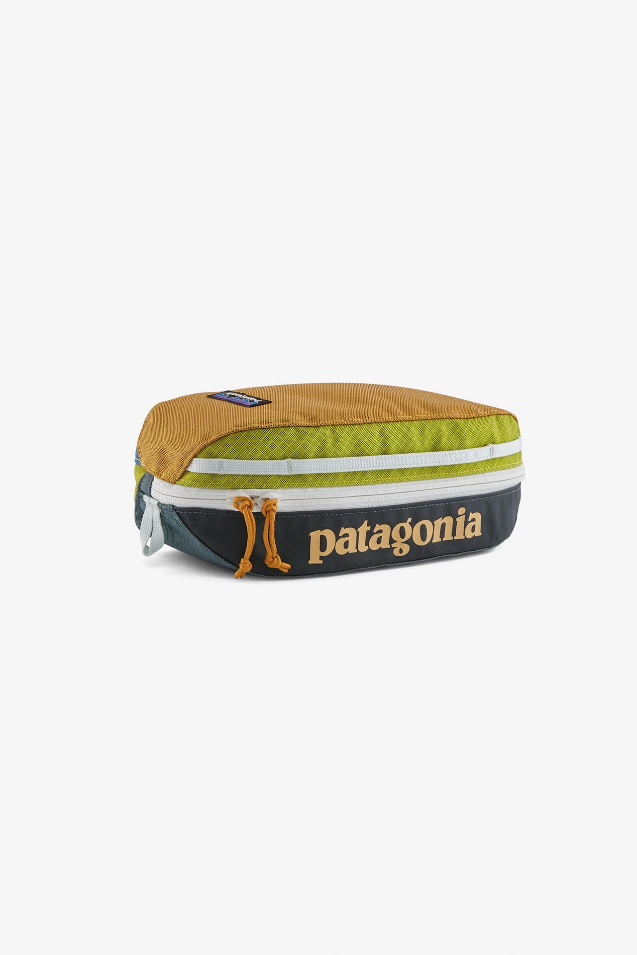 Patagonia black hole 2l clearance