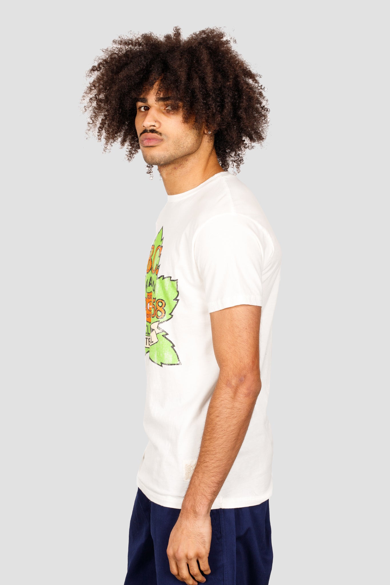 Meraloma Leaf Tee T-Shirts Retro Brand   