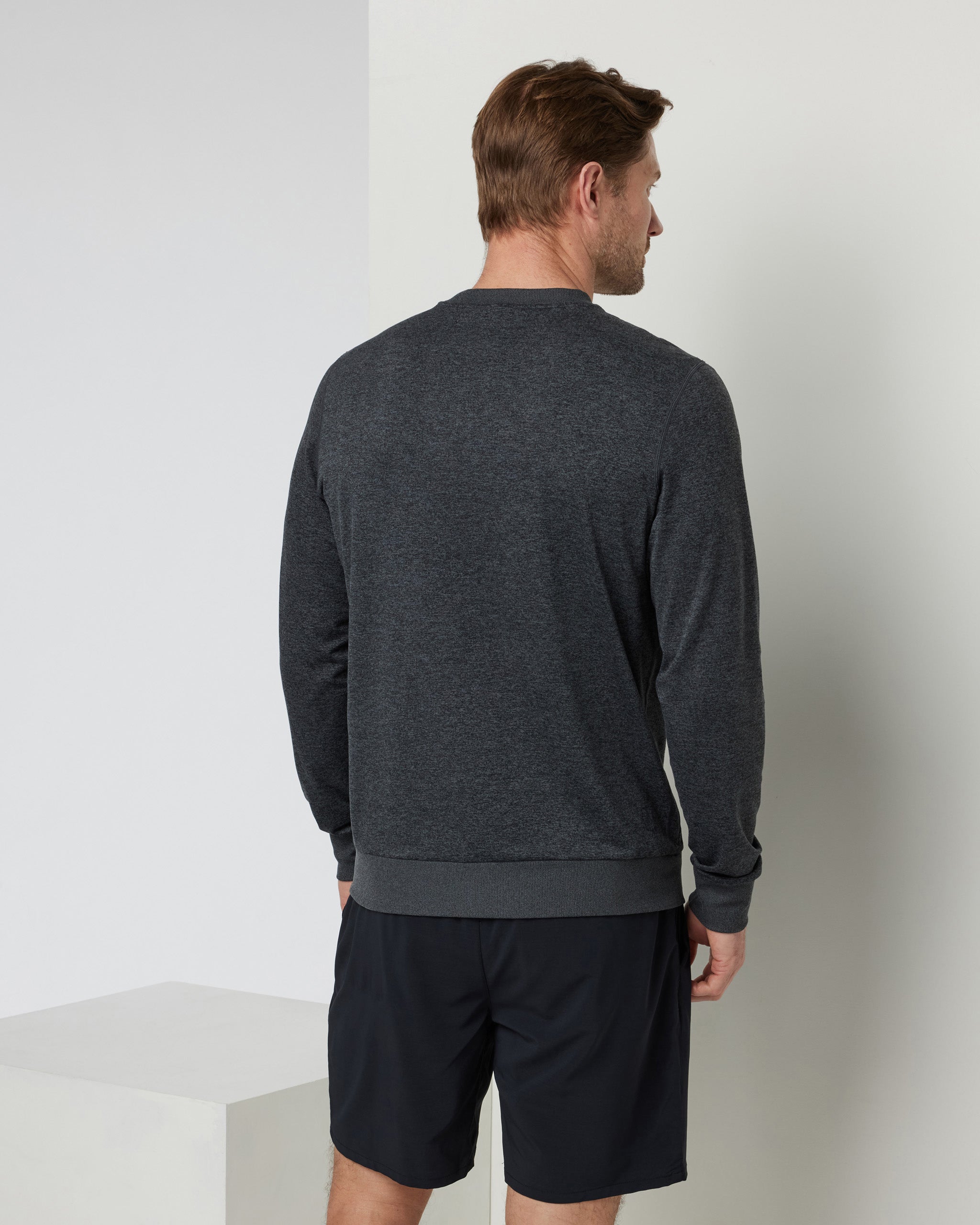 Ponto Performance Crew Sweaters Vuori