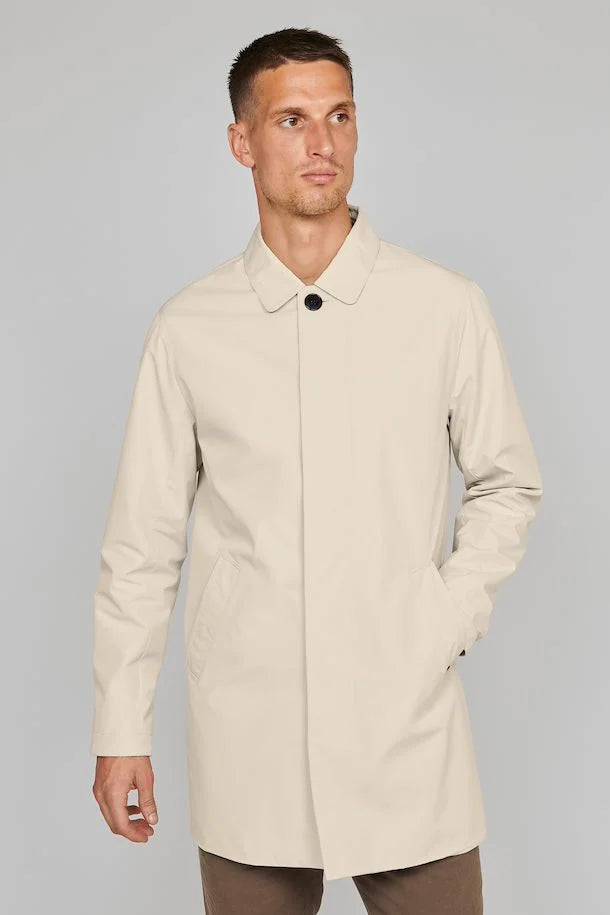 Miles Mac Coat