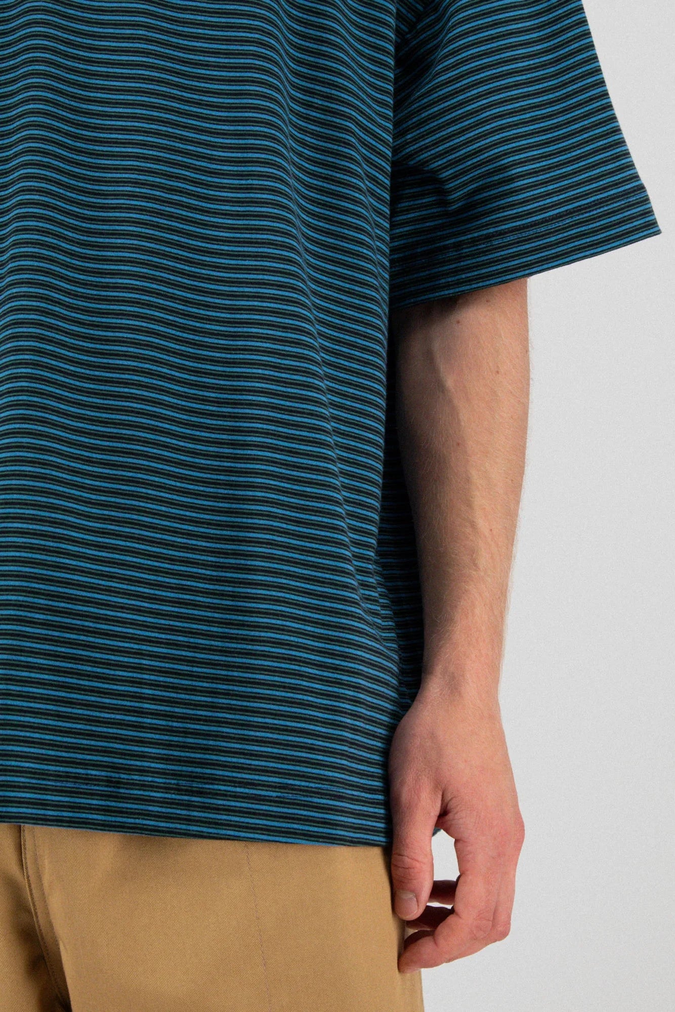 Boxy Paradise T-Shirt T-Shirts Howlin'