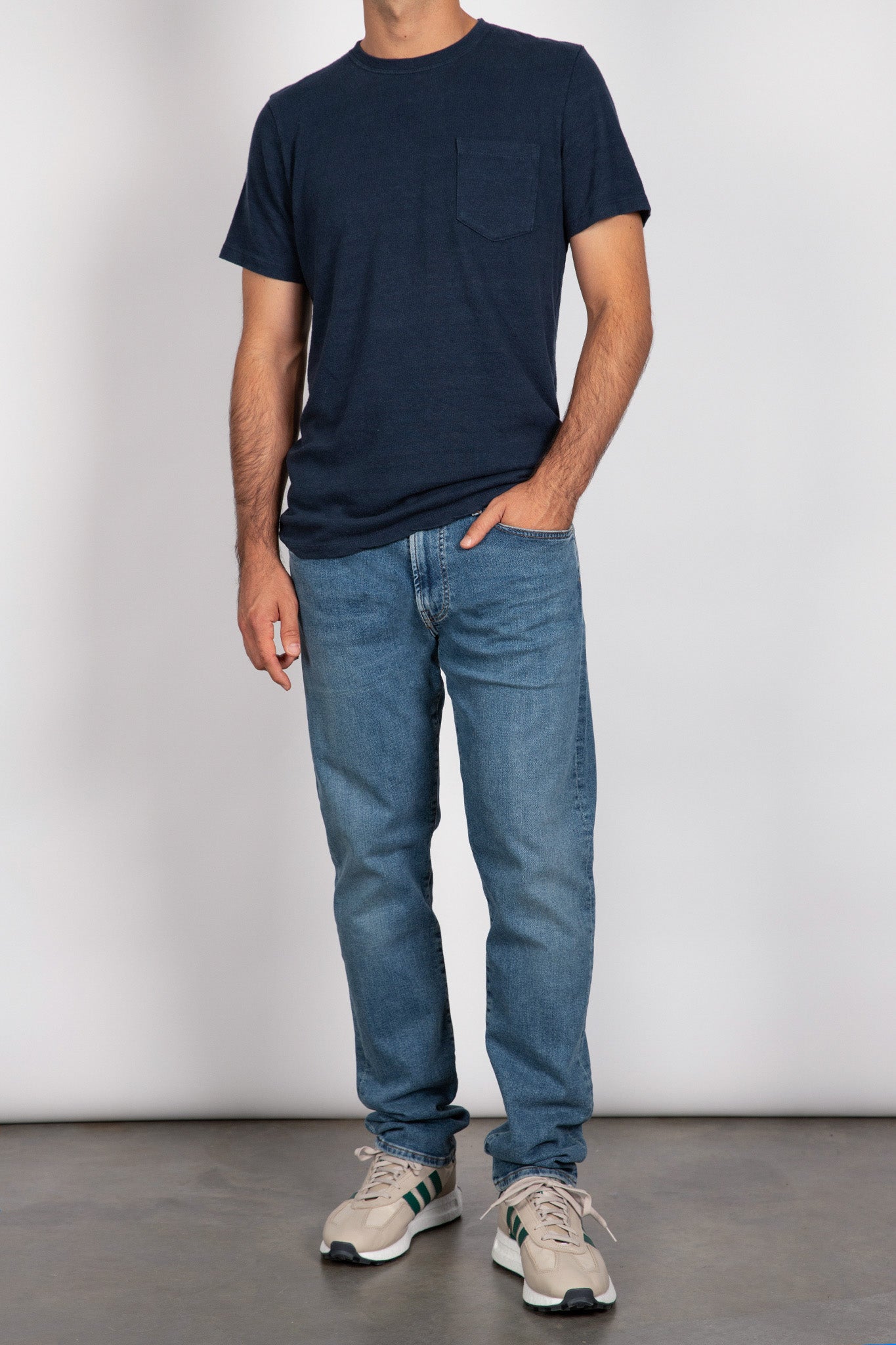 Adler Tapered Classic Perform Denim Citizens of Humanity   