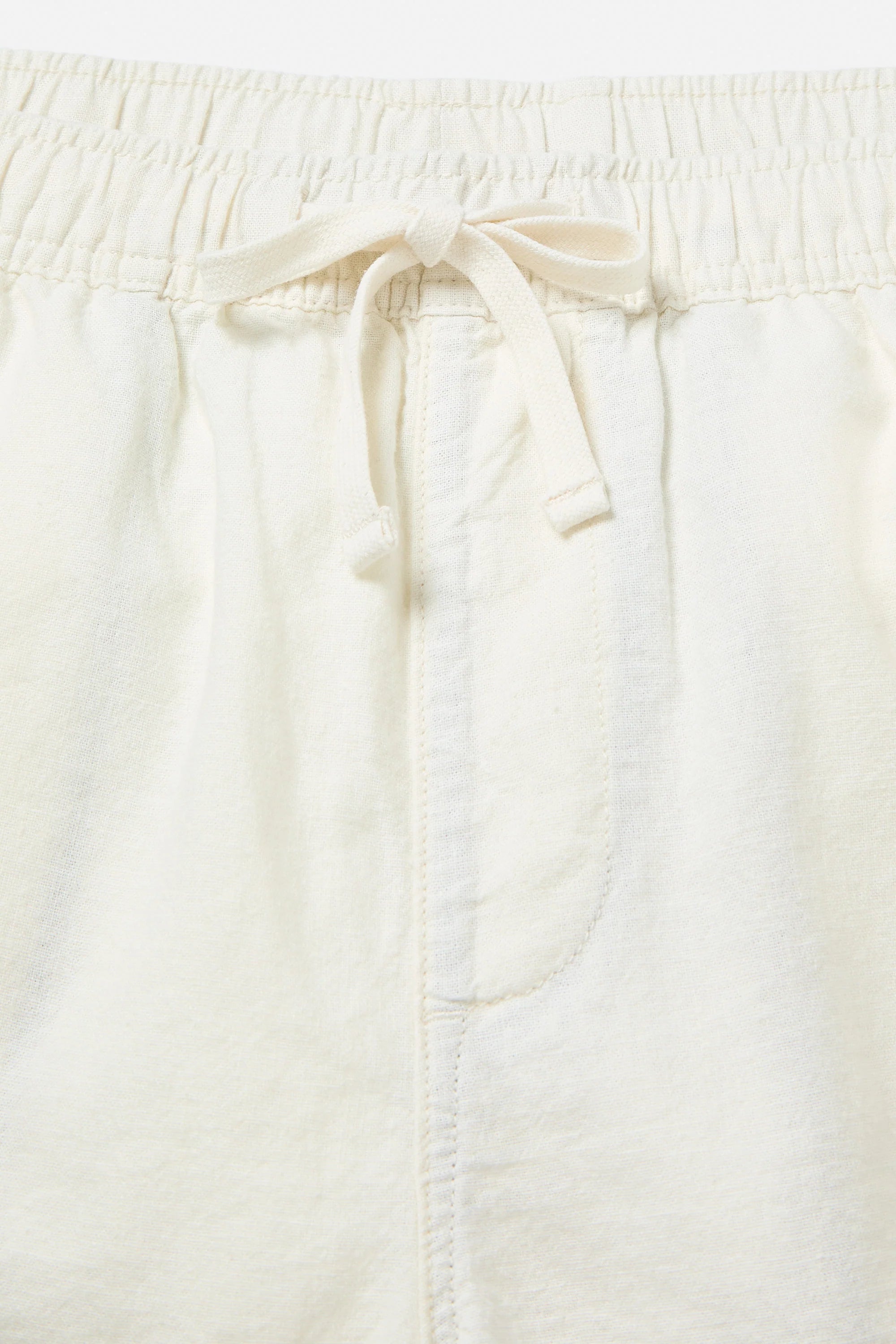 Isaiah Local Short Shorts Katin