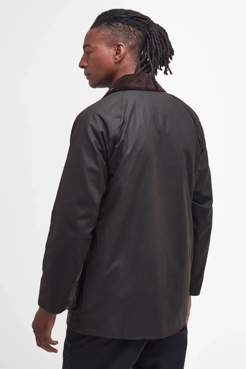 Classic Beaufort® Waxed Jacket Jackets Barbour