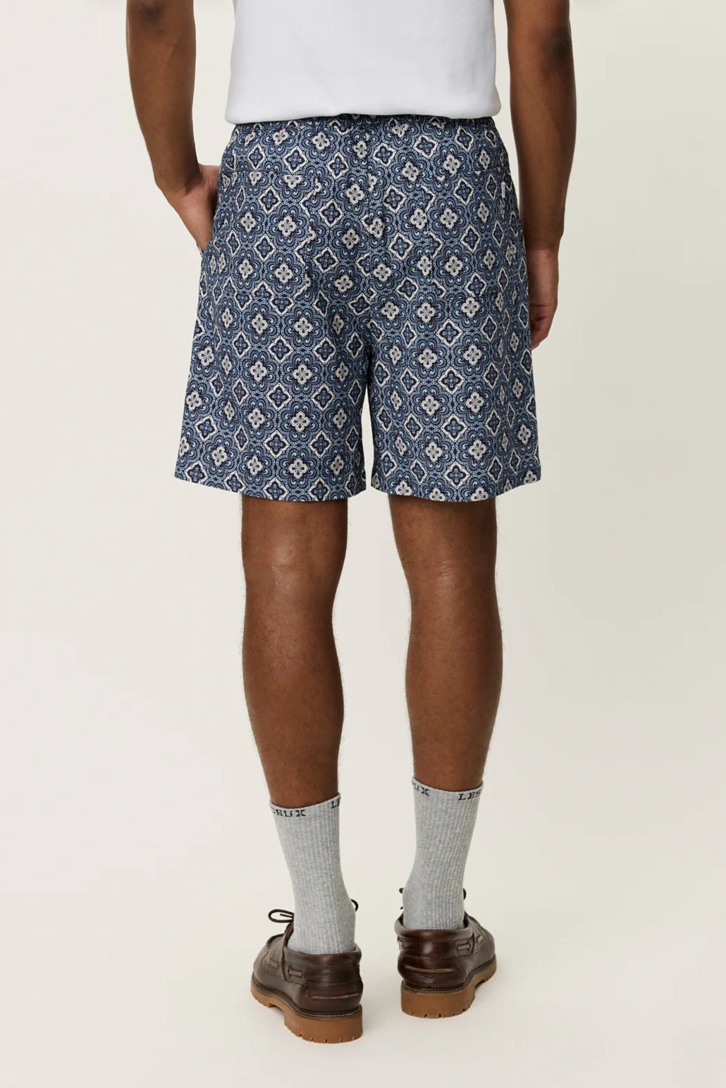 Harry Arabesque Aop Shorts Shorts Les Deux