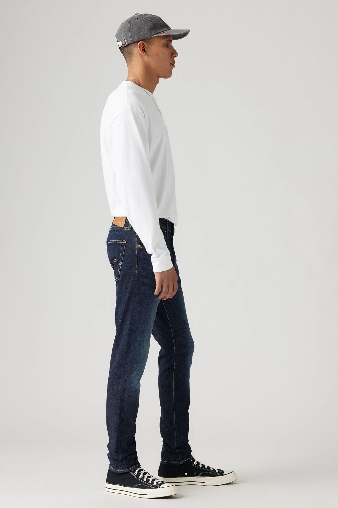512™ Slim Taper 32” Denim Levi's