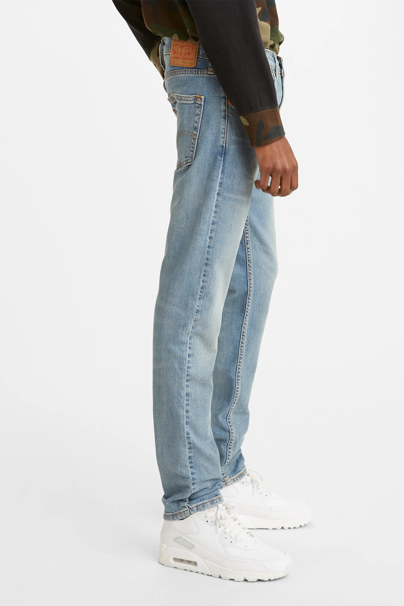 512™ Slim Taper 32” Denim Levi's