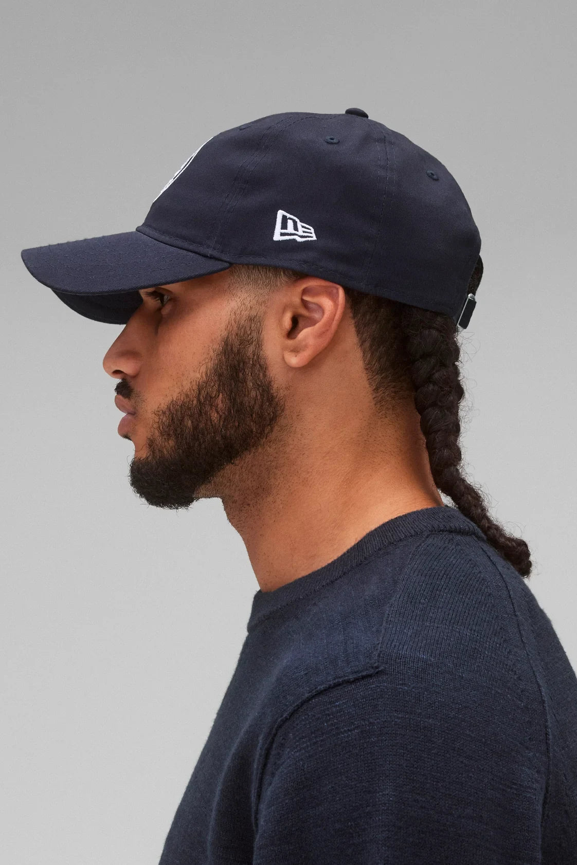 New Era 9Twenty Crest Cap Hats Reigning Champ
